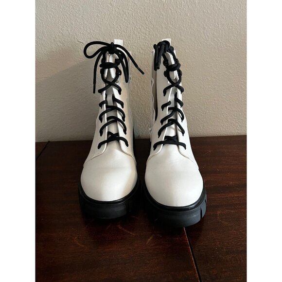 MIA Womens Mila Combat Boots Sz 8. 5M Lug Sole White Black Zip Lace Up Vegan - Picture 2 of 8